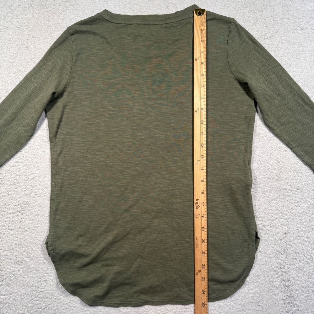 Tommy Bahama Top Womens XS Olive Green Slub Knit Curved Hem Casual Basic NWOT - Picture 5 of 6